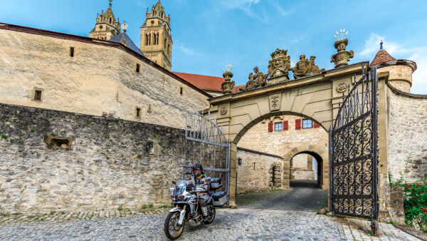 Burgenstraße - von Heidelberg nach Rothenburg ob der Tauber Burgenstraße - von Heidelberg nach Rothenburg ob der Tauber